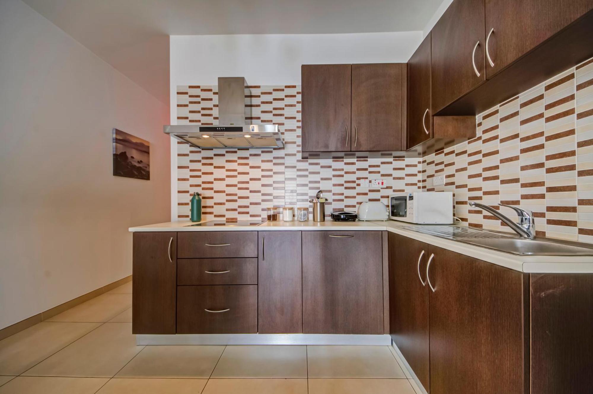 Modern 2Br Apt With Balconies In St Julians, Paceville - Apt 5 By Vaganza San Giuliano Esterno foto