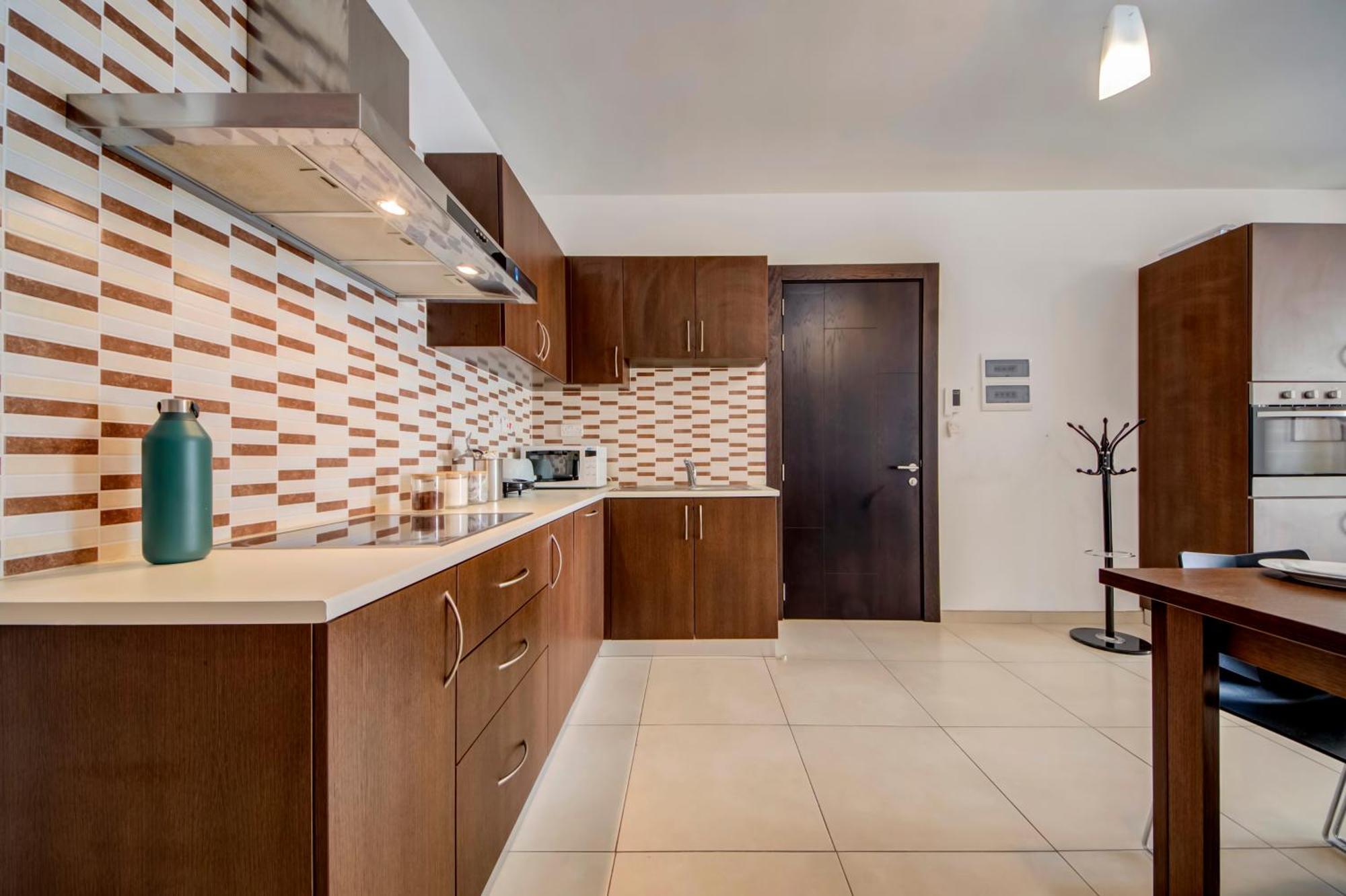 Modern 2Br Apt With Balconies In St Julians, Paceville - Apt 5 By Vaganza San Giuliano Esterno foto